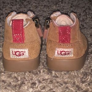 hard bottom uggs for babies